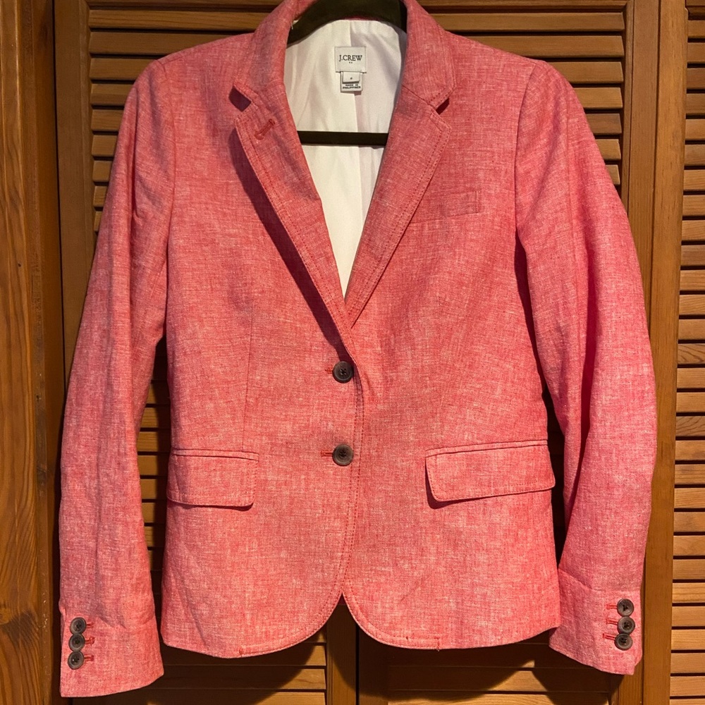 Women’s JCrew Blazer size 2. Pink/rose color and linen/cotton blend. Gently worn